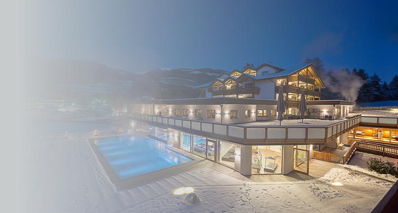 Consegna ski direttamente al vostro hotel Green Lake Hotel Weiher
